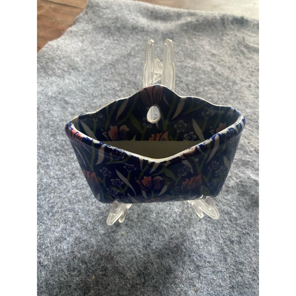 Tempat Amplop Motif Bunga Bunga (KECIL)
