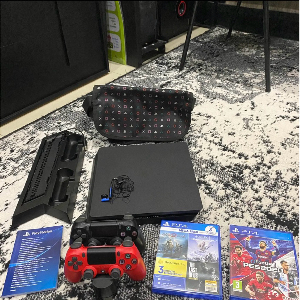 Sony Playstation 4 Slim 1 Terabyte