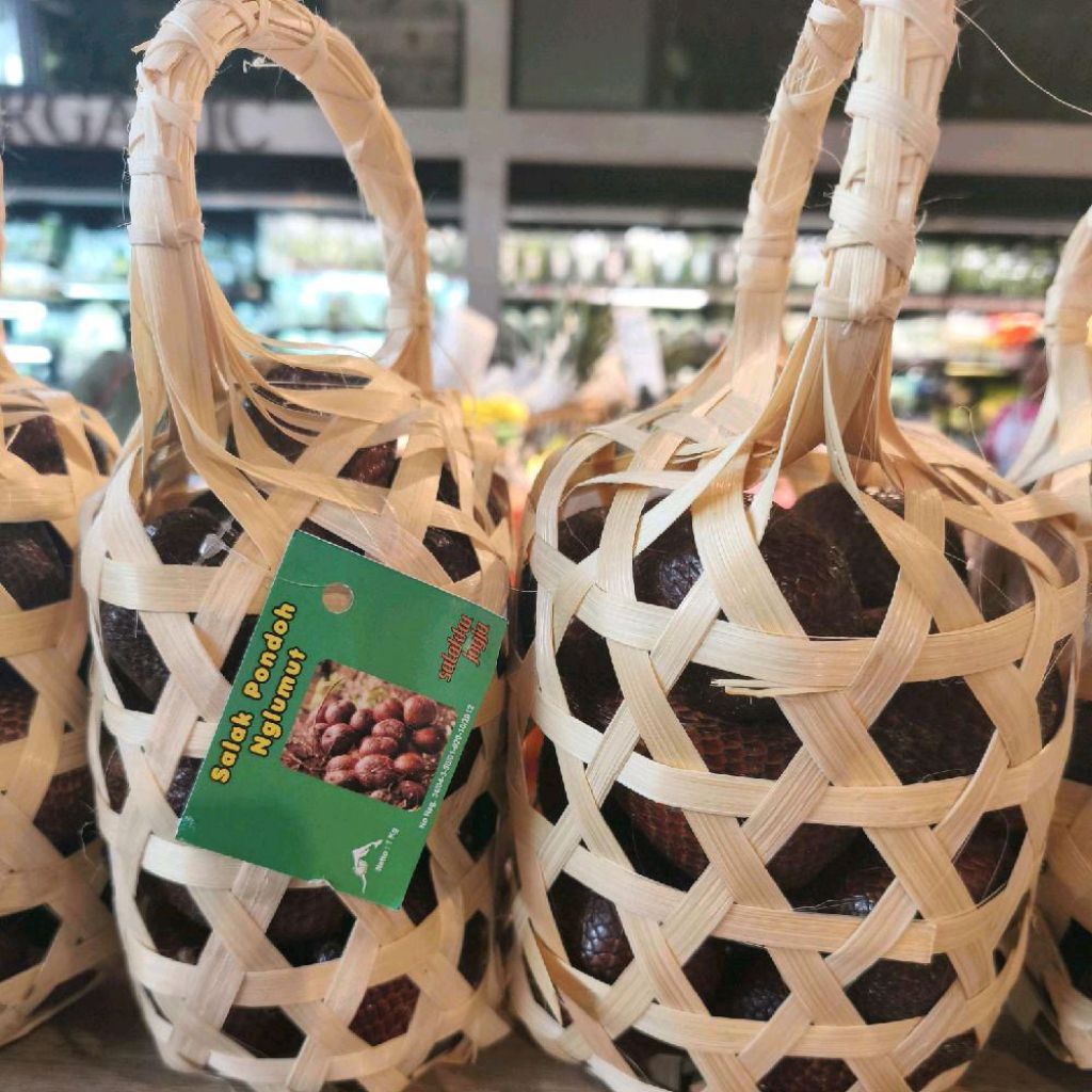 Salak pondoh lumut manis salak pondoh keranjang -+1 kg