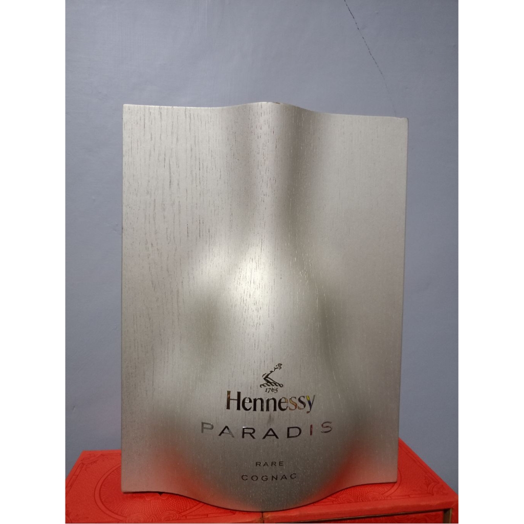 botol bekas Hennesy paradis new