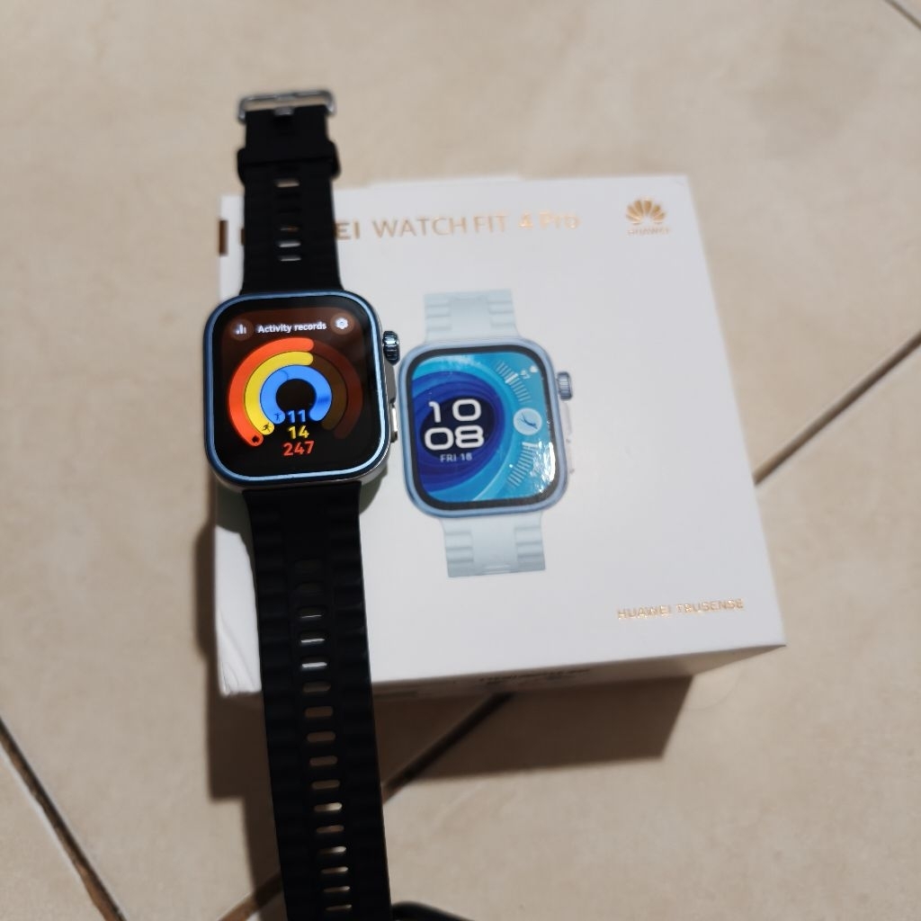 Huawei Watch Fit 4 Pro Blue