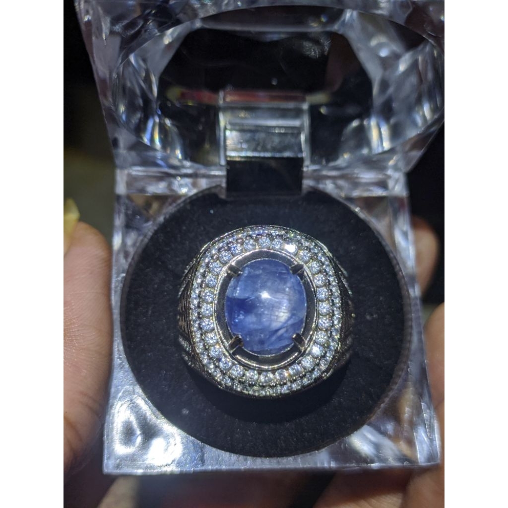 Blue Safir Star Burma NH. Dikirim Sesuai Gambar.