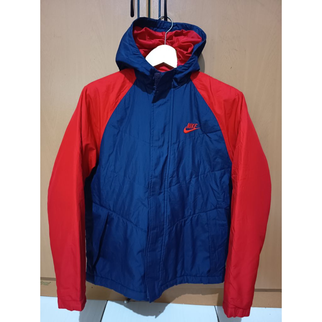 JAKET PUFFER NIKE