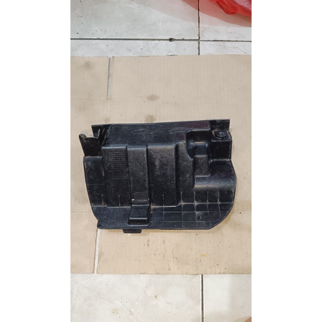 Covet Tutup Aki Yamaha Lexi 125 Original Copotan