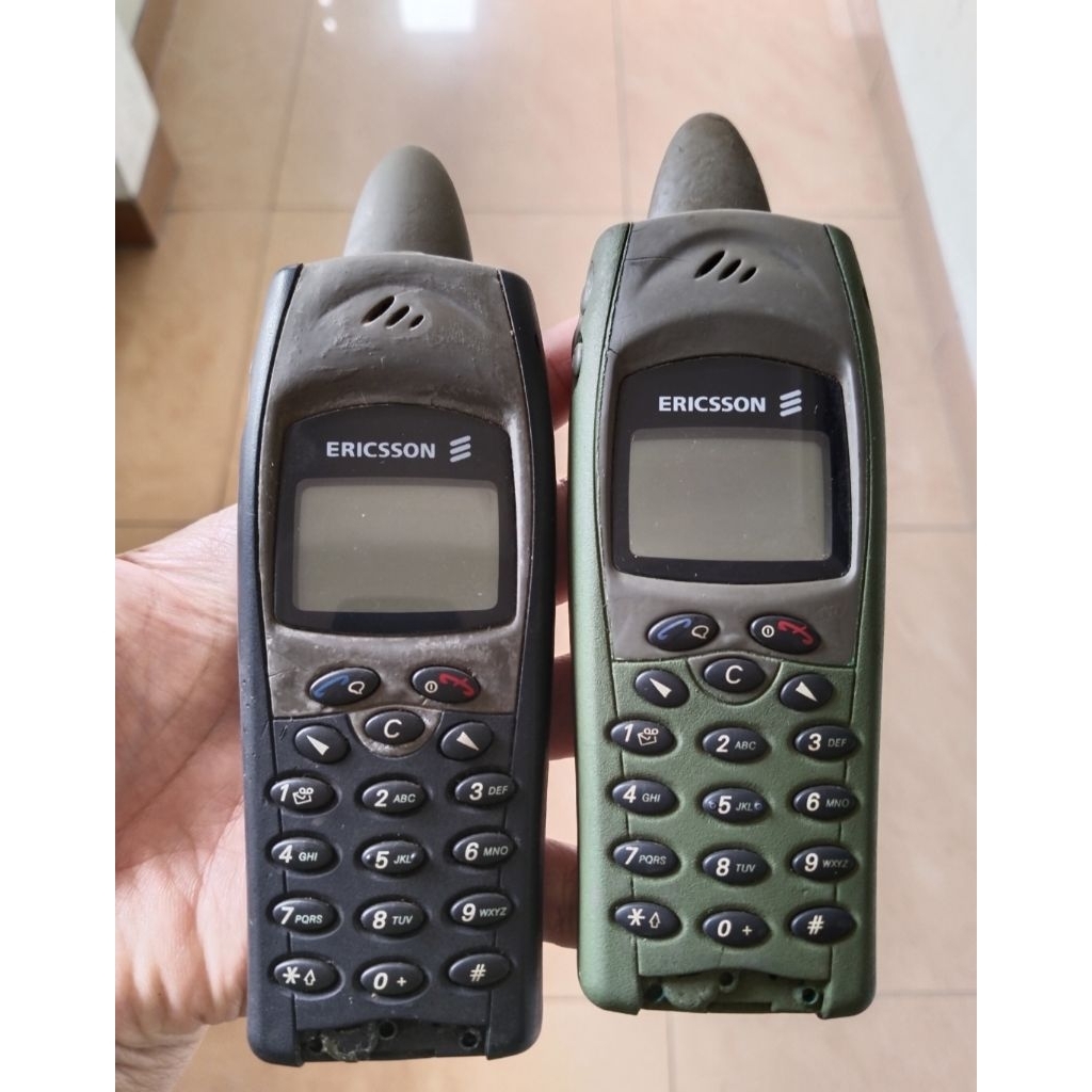 Ericsson r310 bahan 2 unit