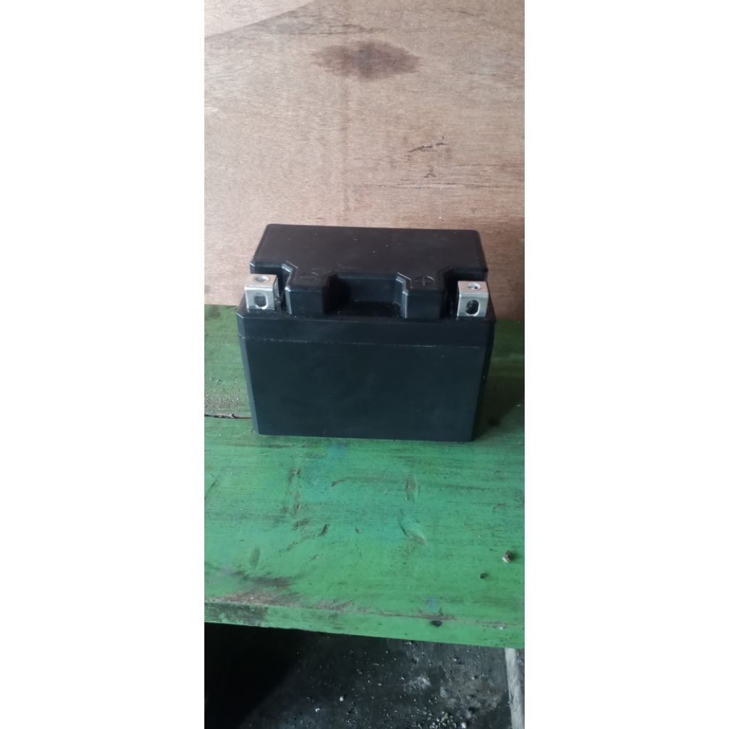 Aki lithium lifepo4 12.8v 6ah + bms balancer - YTZ5S