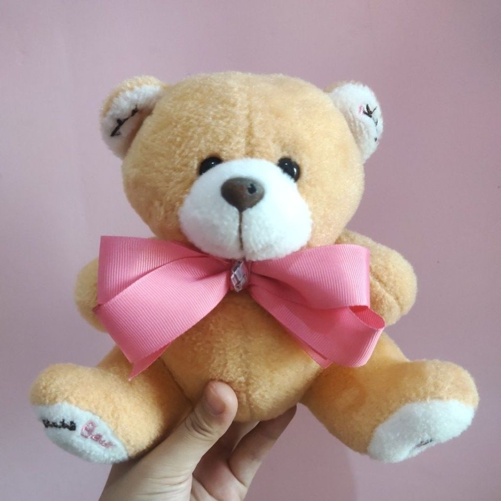 Boneka Teddy Bear Cream with pink bow Chocolate Bear Love