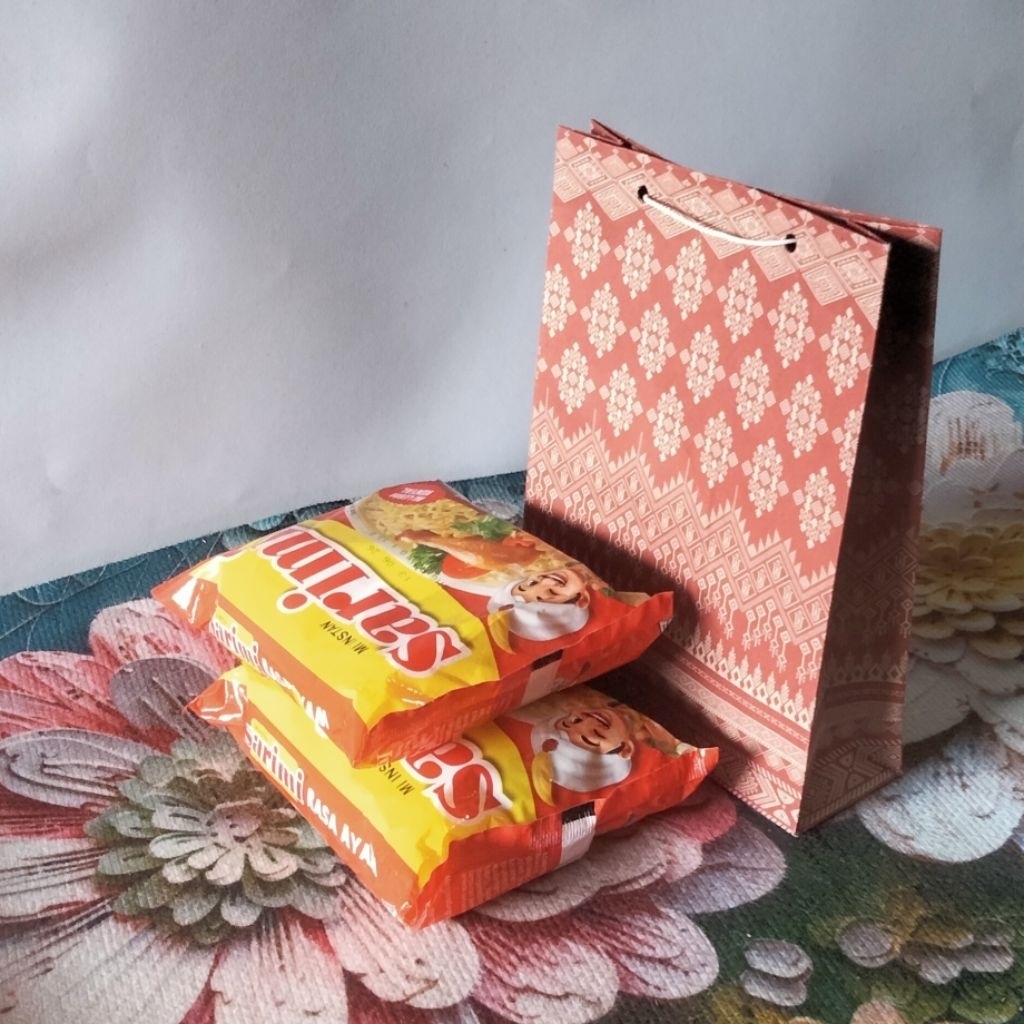 TAS KERTAS BATIK KECIL (50 PCS)