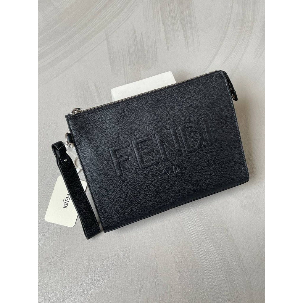 FENDI FLAT CLUTCH LOGO EMBOSSED BLACK