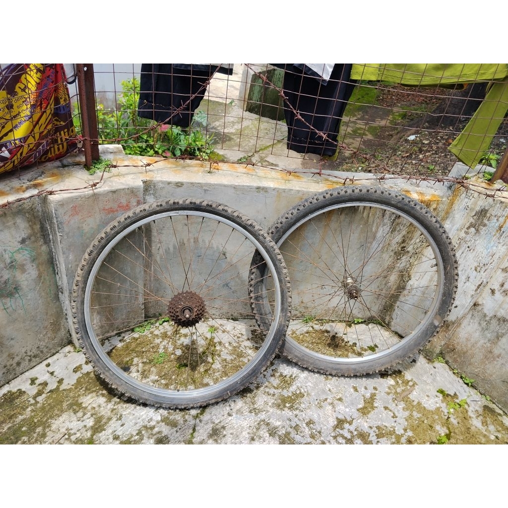 Wheelset velg sepeda mtb 26 federal jadul hub joytech ban schwalbe dan kenda rims alloy brake line o
