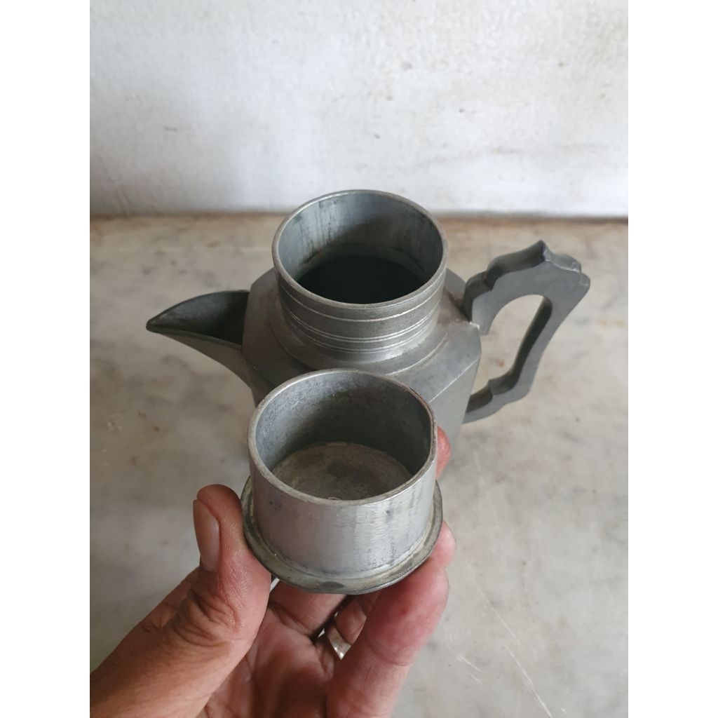 teko antik cina bahan timah