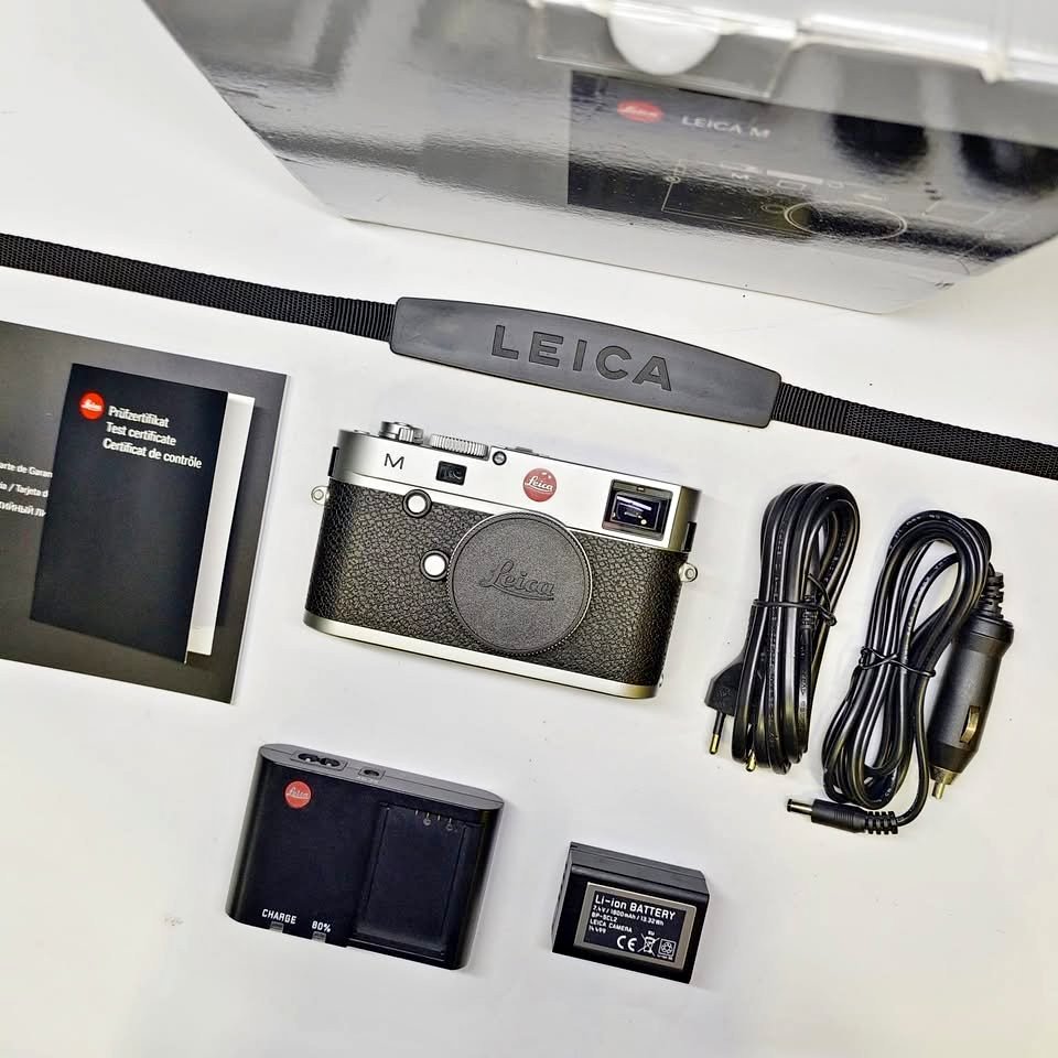 Leica M240 Body Only - Mulus (AY3899)