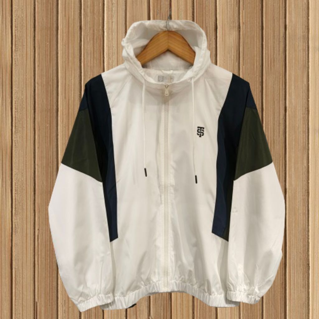 3Second Sporty Jaket Hoodie Parasut Pria Regular Fit 091125 Original