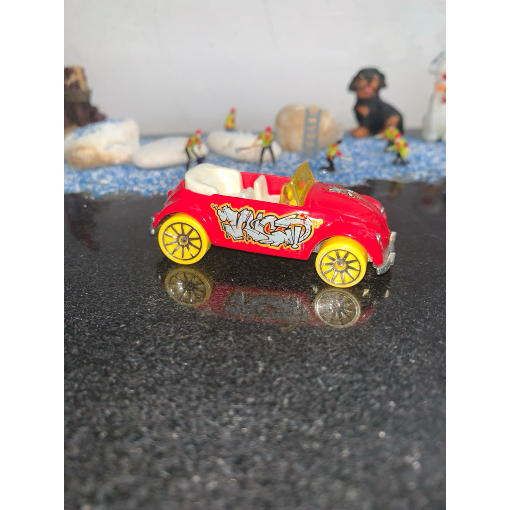 HOTWHEELS VW BEETLE CABRIOLET