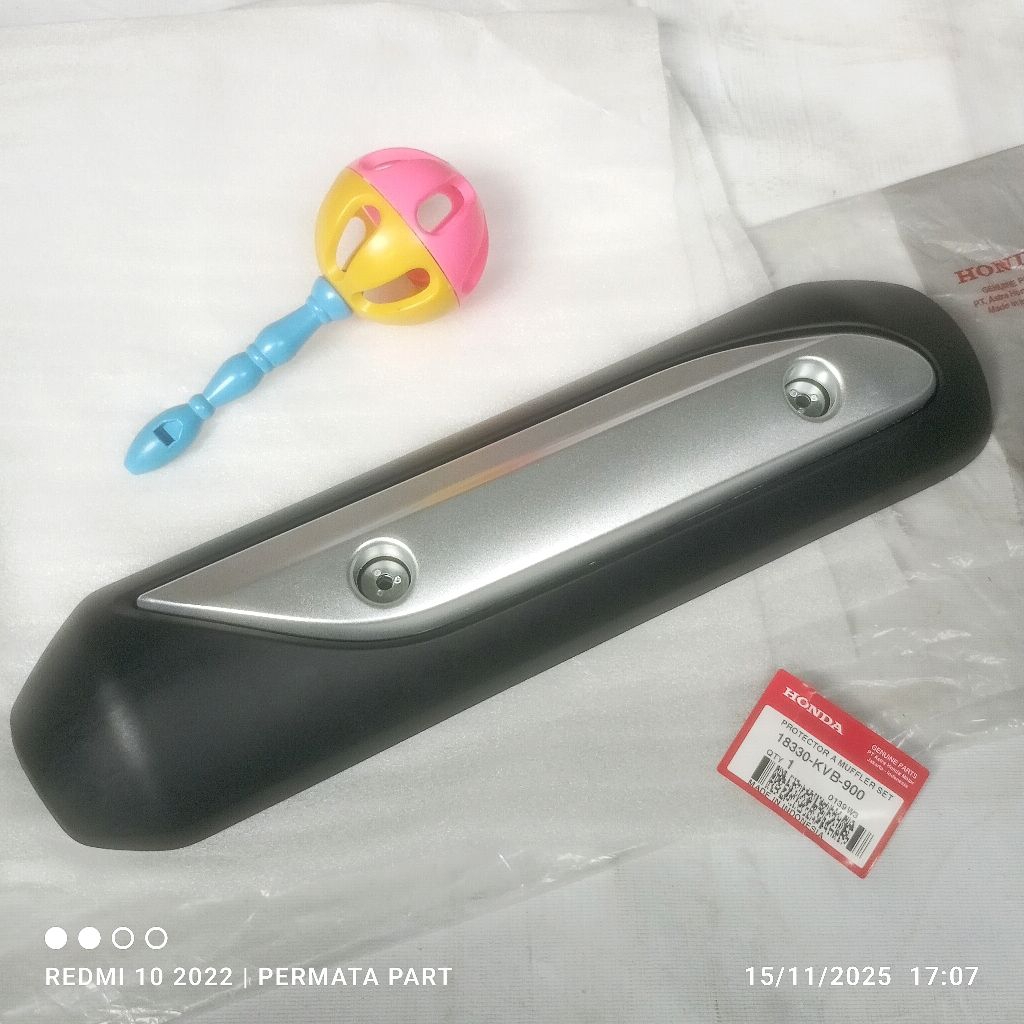 tutup cover tameng pelindung knalpot honda vario 110 karbu vario lama old set 18330-KVB-900 nos new 