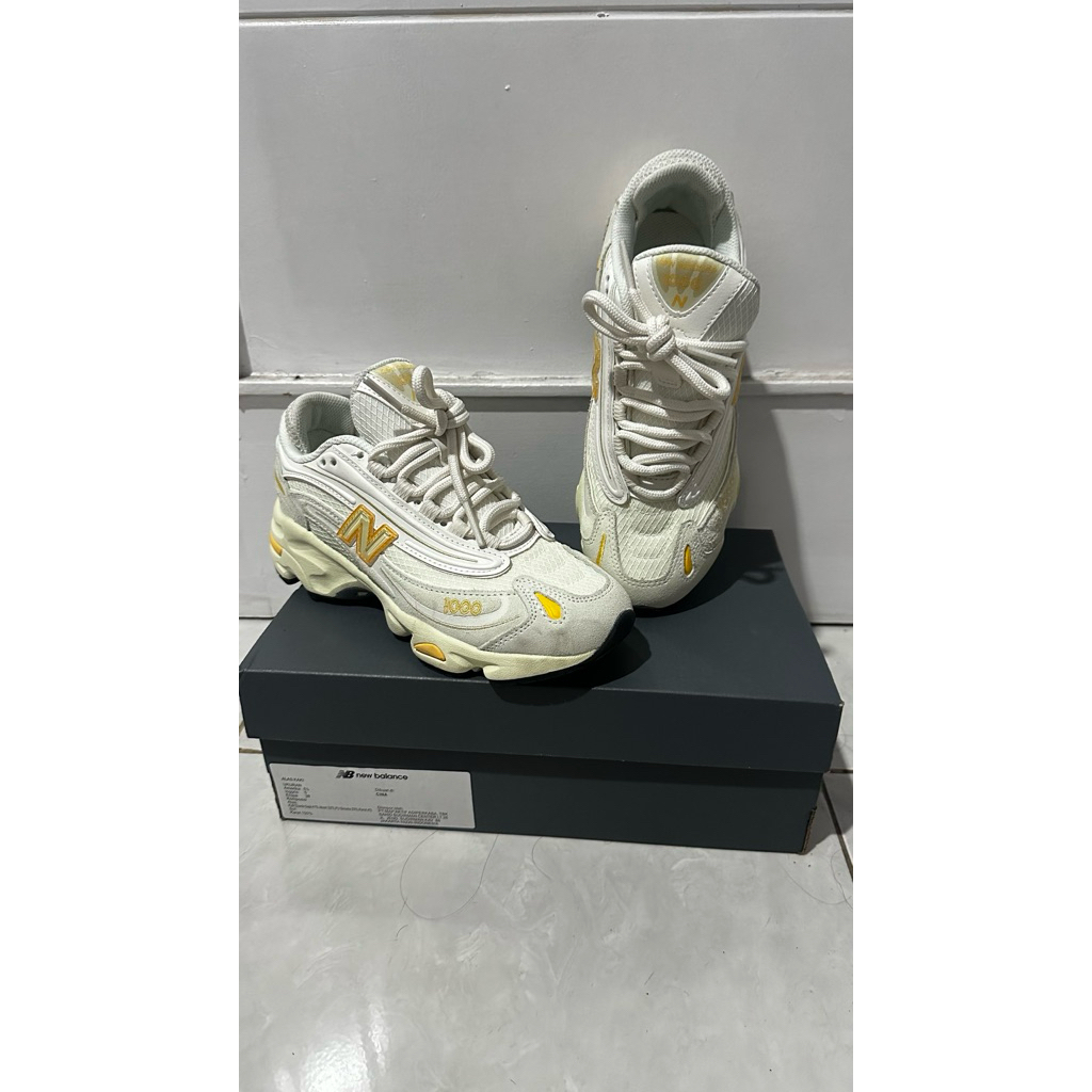 sepatu new balance preloved 100%original