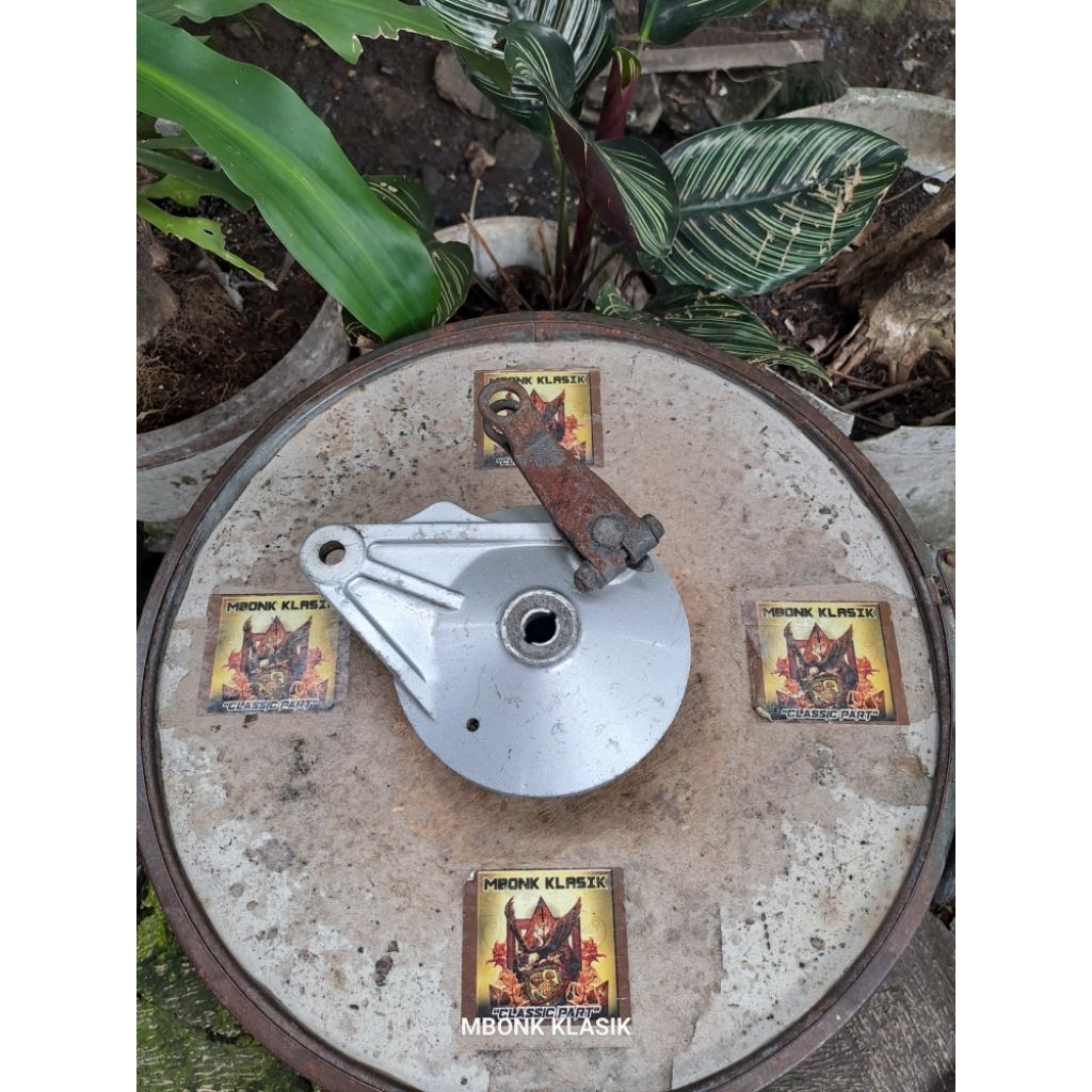 tutup tromol belakang supra x 125 fit new revo 100 lama ORIGINAL KPH tutup tromol belakang honda sup