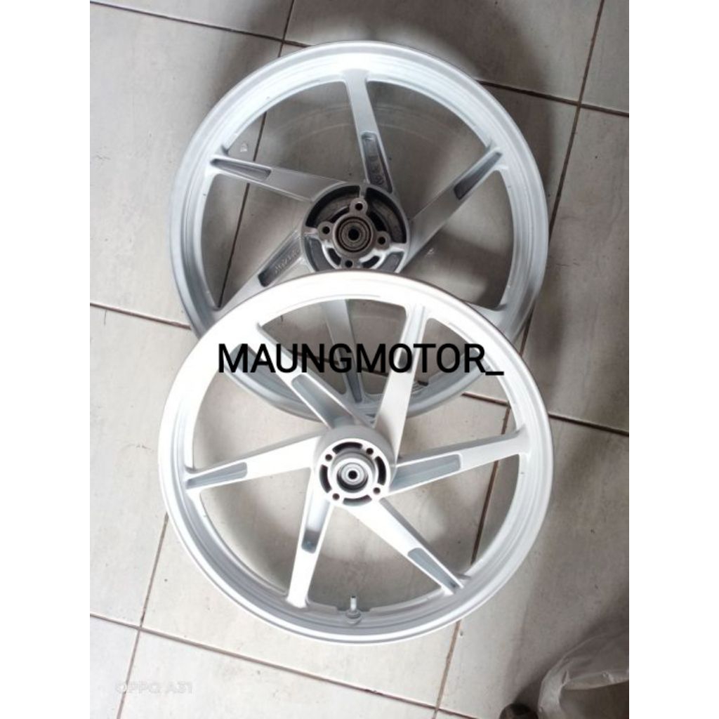 pelek velg satria 2T (dua TAK) DD ori copotan 1set