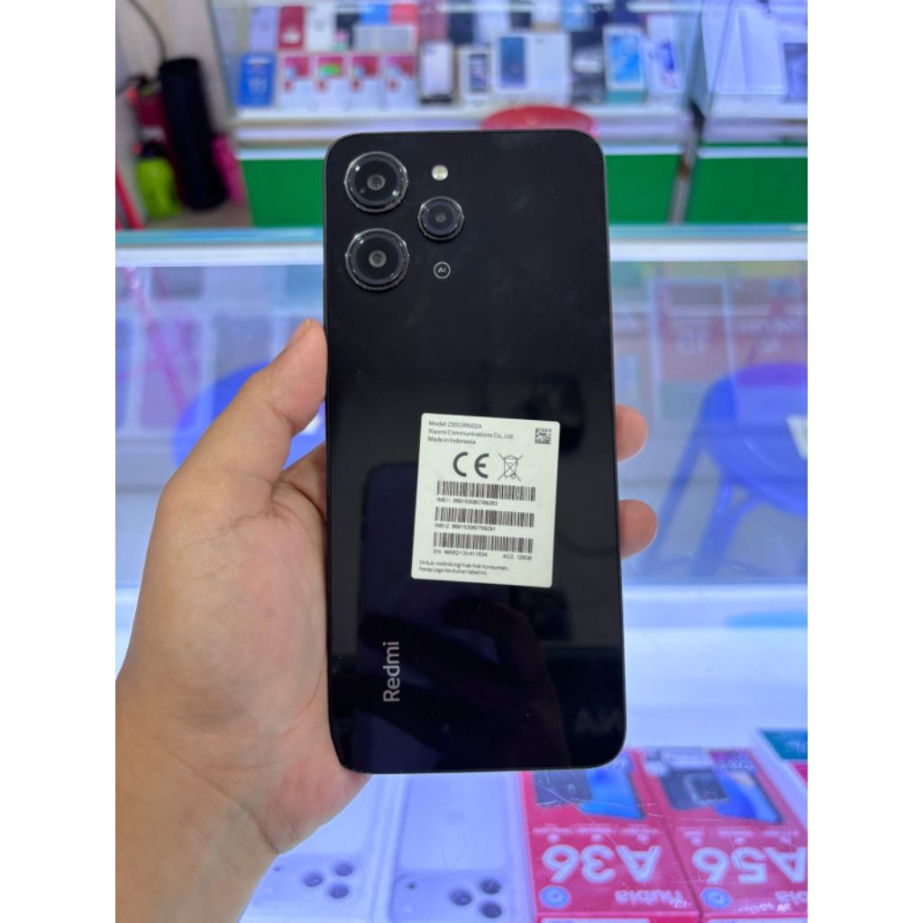 REDMI 12 8/128 SECOND KELENGKAPAN HP DAN KOTAK SAJA