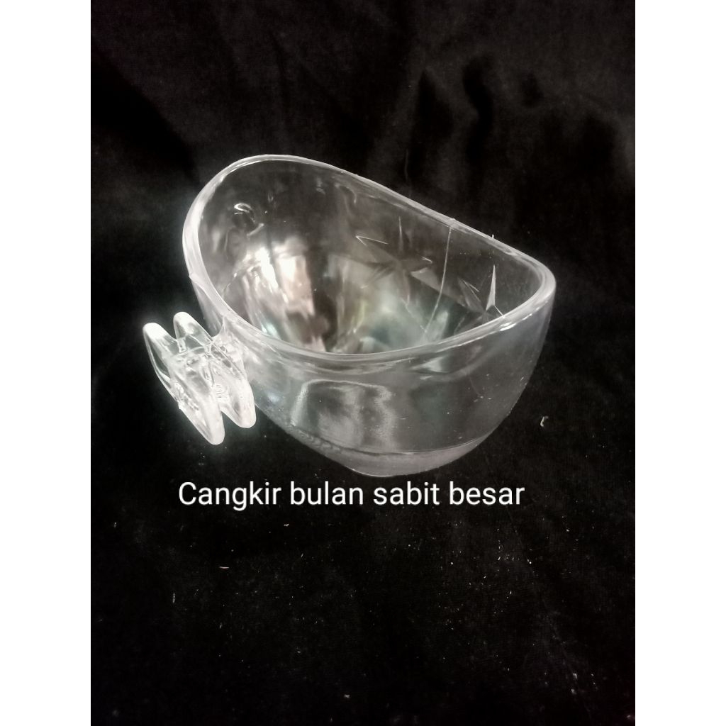 Cangkir bulan sabit besar