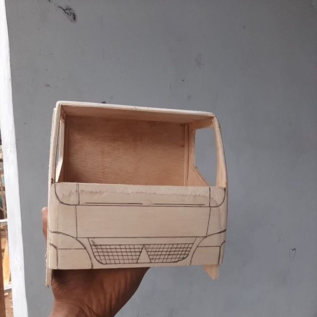KABIN truk miniatur mentahan skala 10