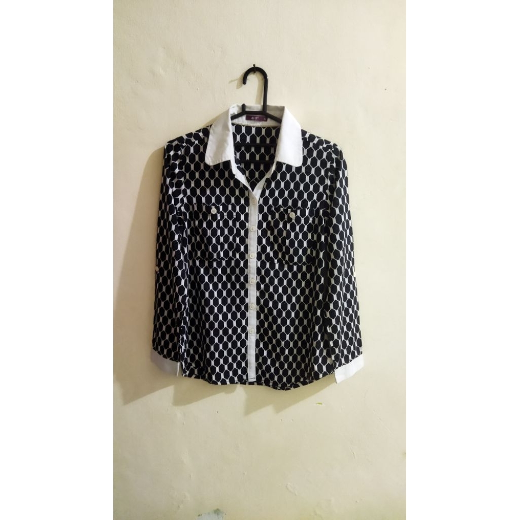 Preloved AKO Kemeja Lengan Panjang