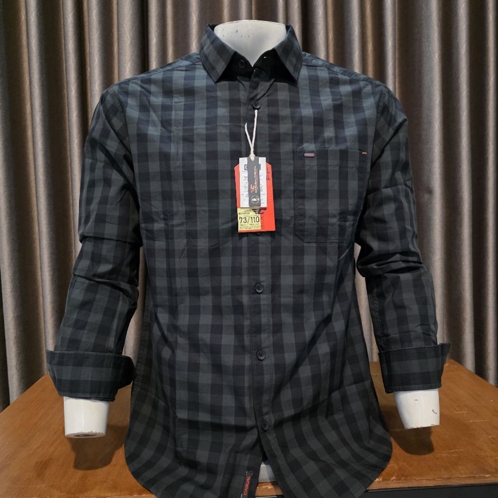 kemeja cardinal casual lengan panjang