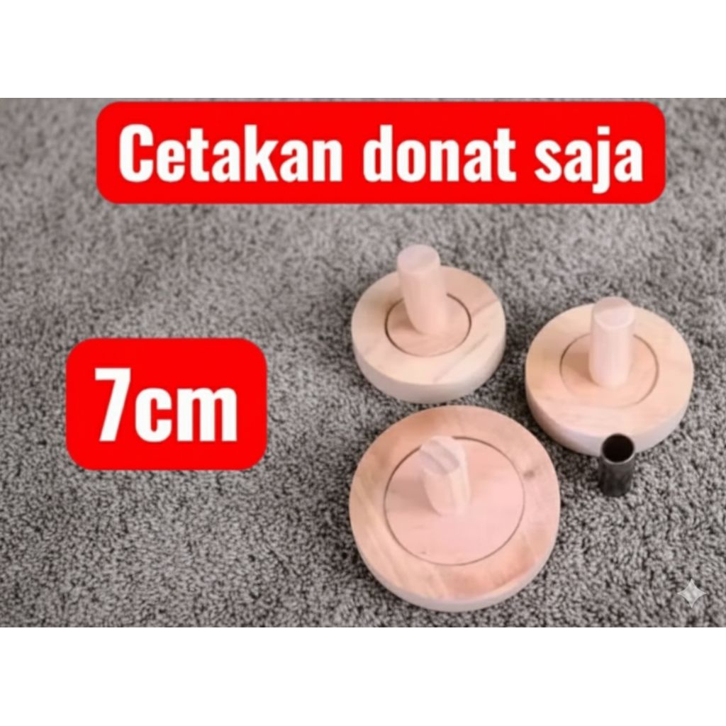 cetakan donat kayu 7cm + alat pembolong donat almunium