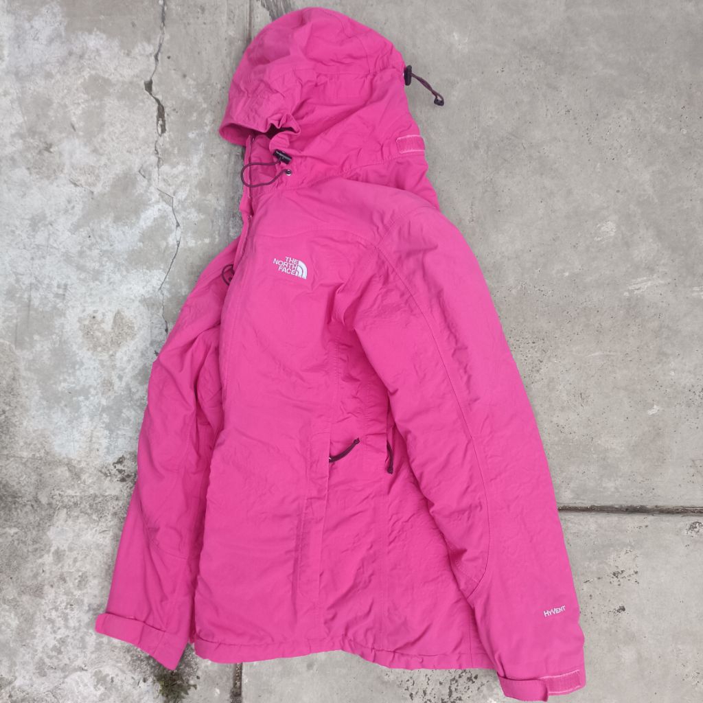 TNF Gorpcore jacket hyvent series pink