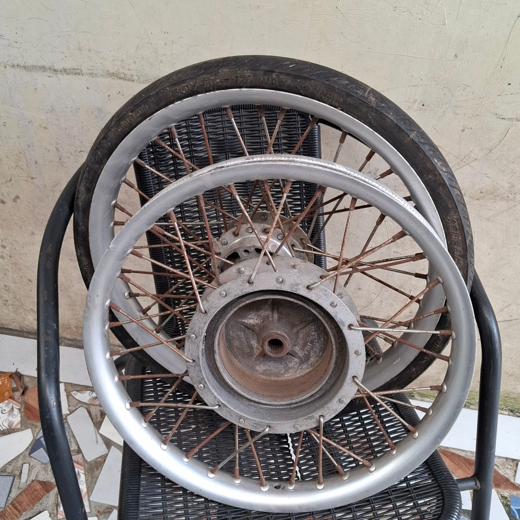 Velg ring 17.140 lama mio satu set bekas sesuai foto