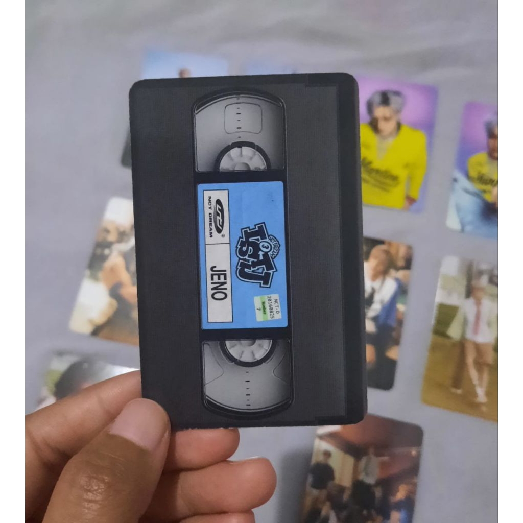 photocard qr jeno Istj