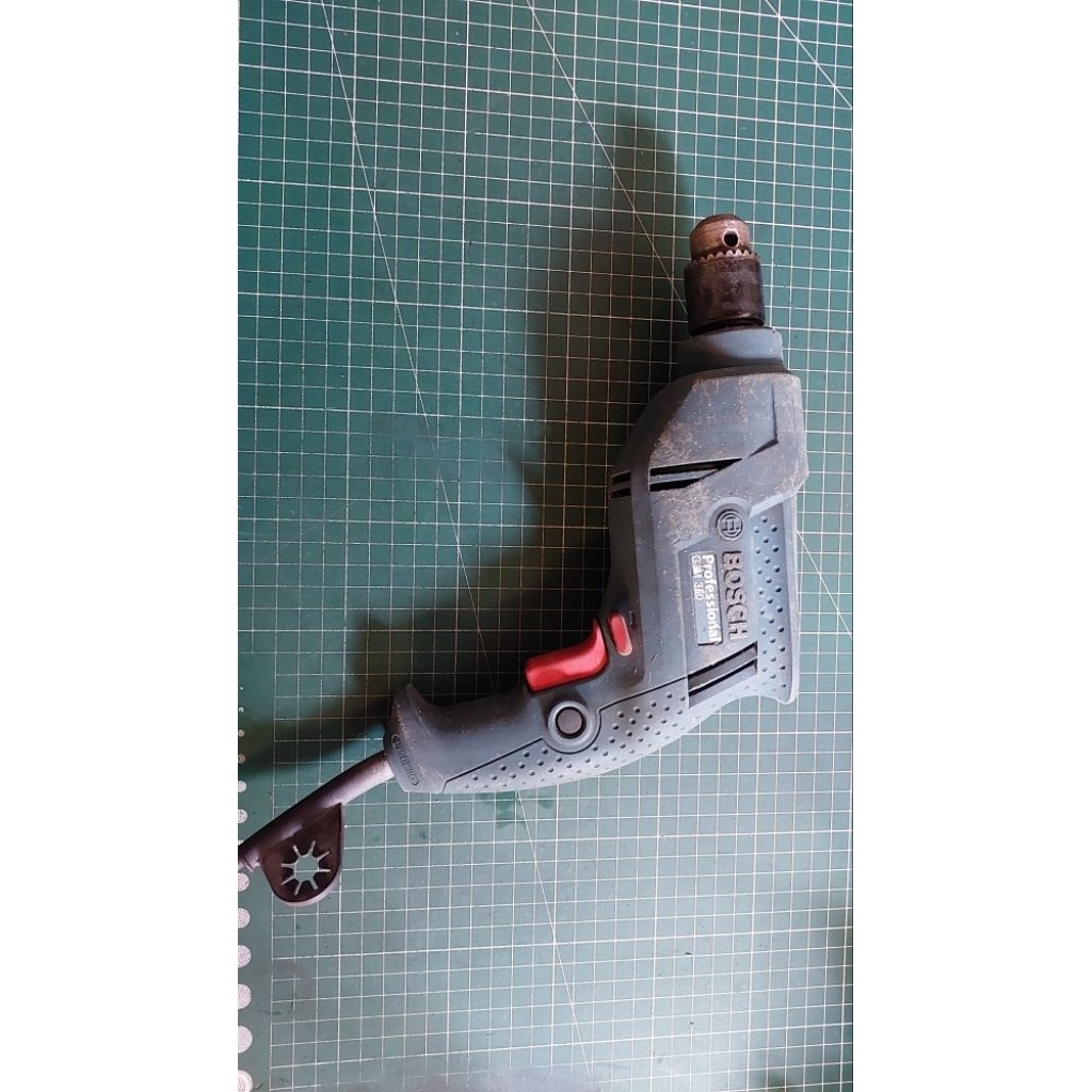 Bor 10 mm Bolak-balik BOSCH Bekas Suara Halus Tenaga ROSO