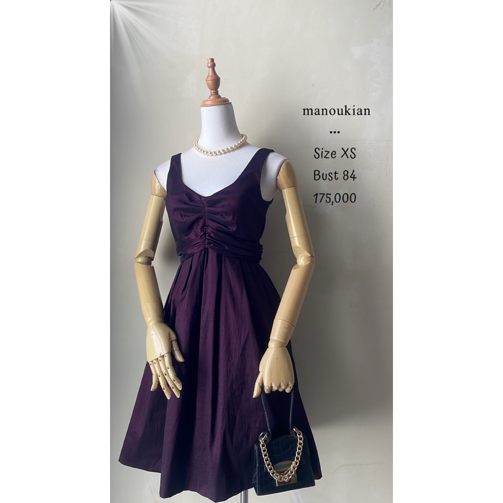 Mini dress gaun gown cocktail polos satin bunglon ungu gelap premium preloved pesta murah seksi sexy