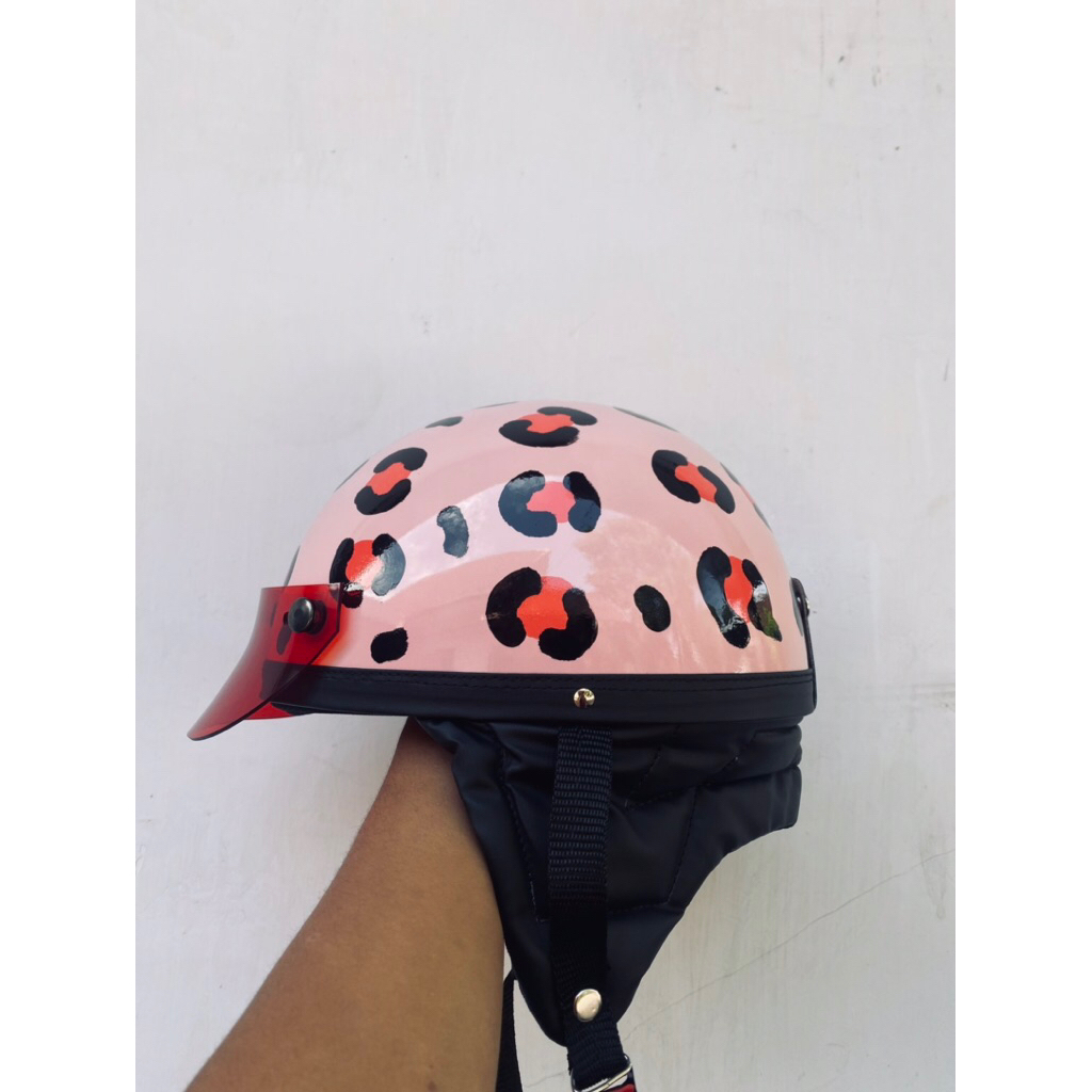 helm chip pink motif leopard free topi pet