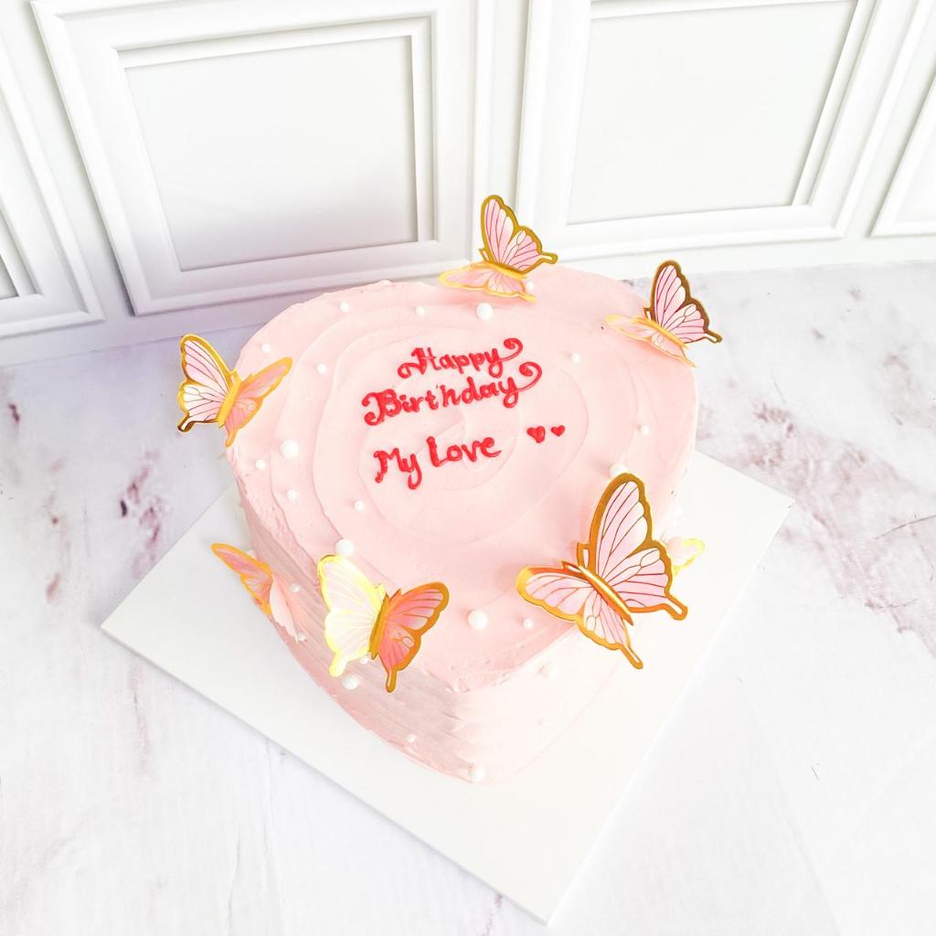 Kue Ulang tahun/Birthday Cake/Kue ultah tema Love/Love butterfly Cake/Kue Birthday Jakarta