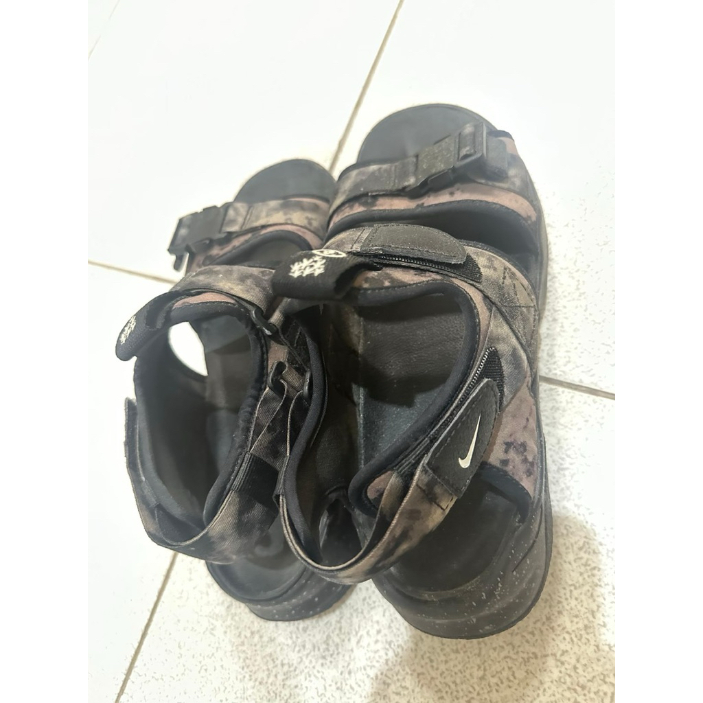 Preloved nike canyon original