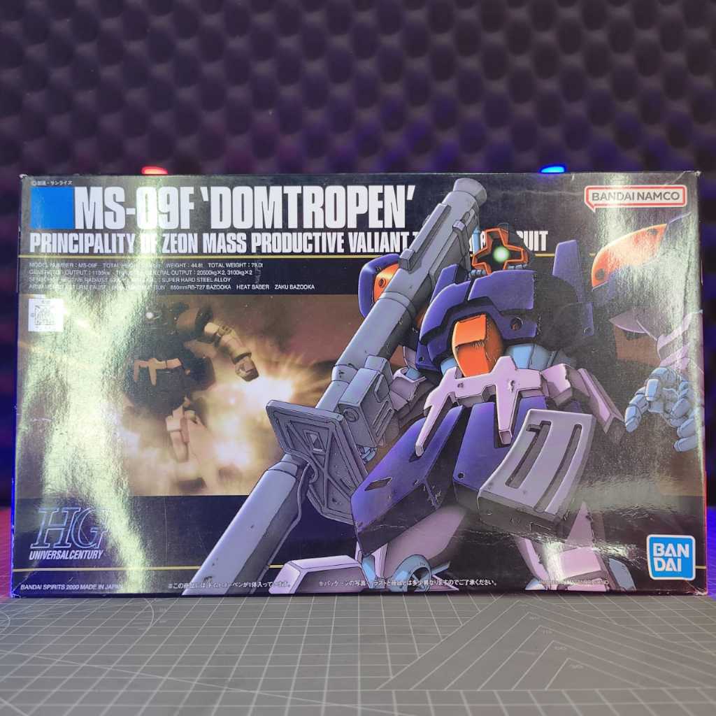 BANDAI 1/144 HGUC MS-09F Dom Tropen