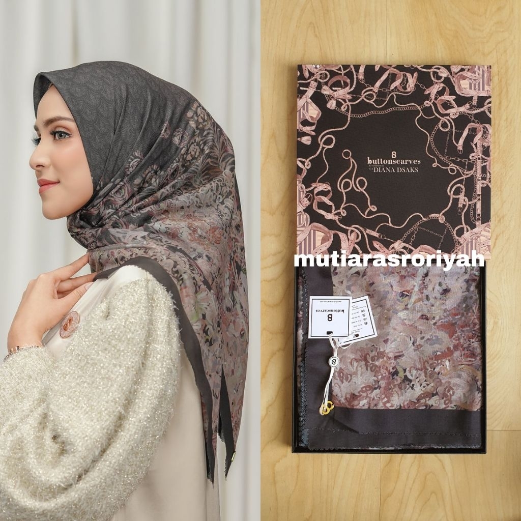 READY STOCK Buttonscarves Ederra Scarf Black Square Voal Voile As Is New with Box BS Modinity Wareho