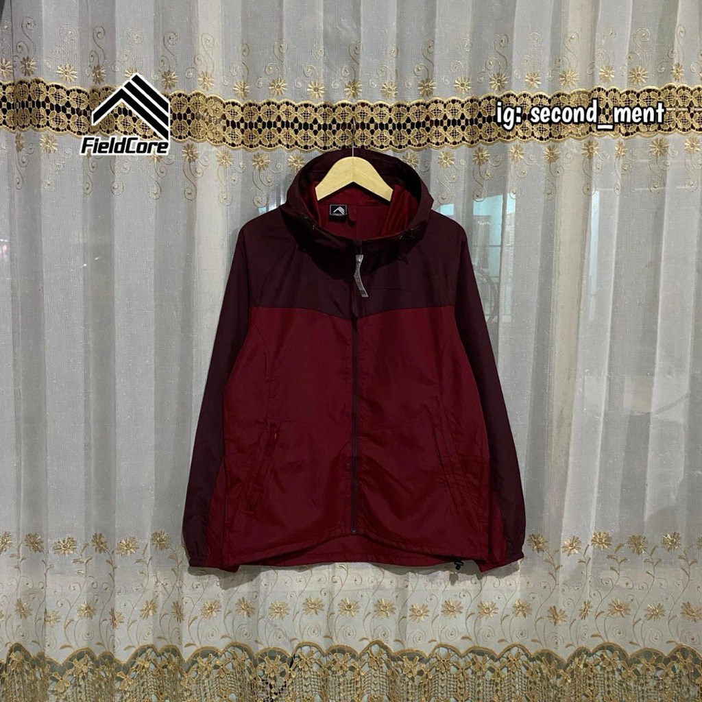 FIELDCORE LIGHTWEIGHT JACKET