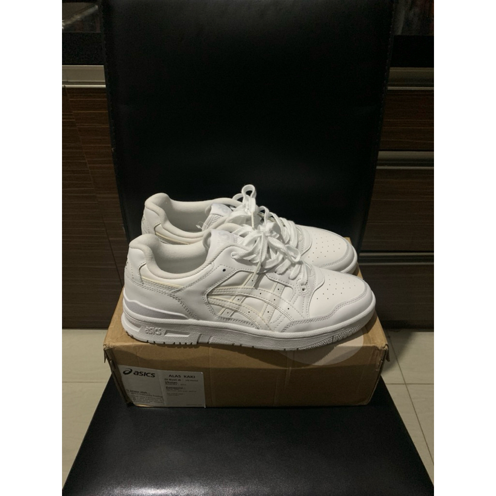 Asics EX89 White
