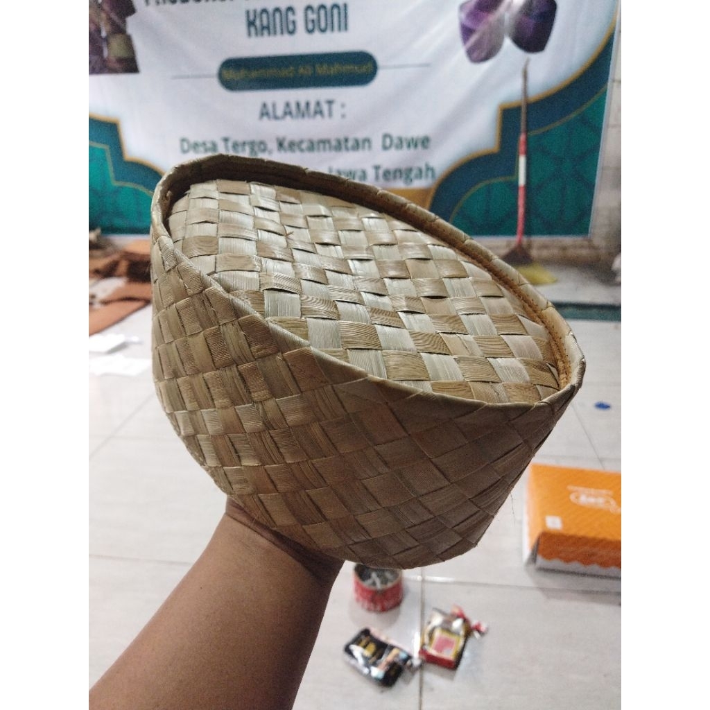 Peci Pandan Tergo Mewah