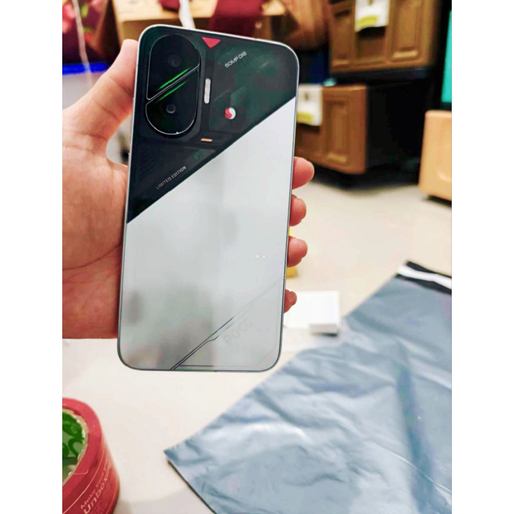 Poco F7 silver second mulus