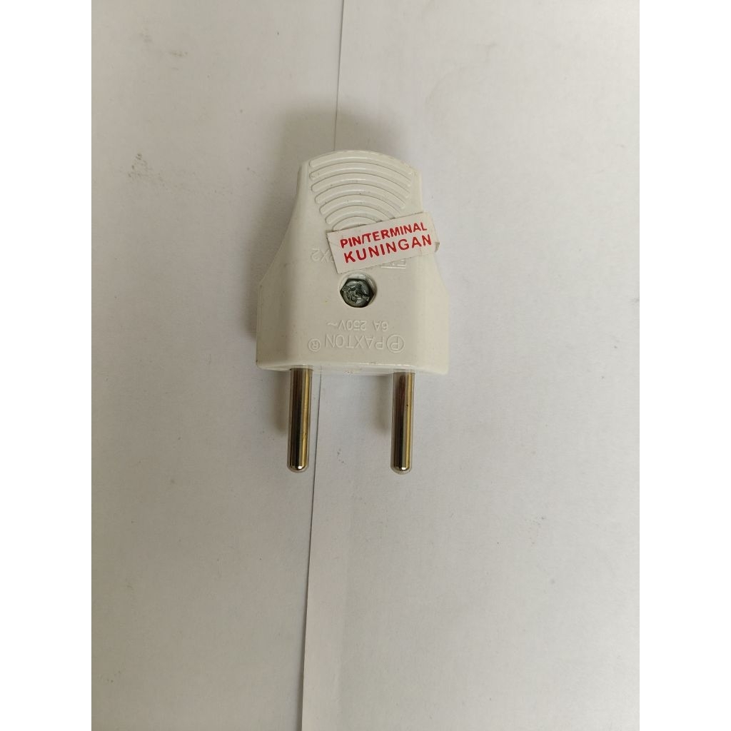 steker colokan gepeng paxton putih SNI