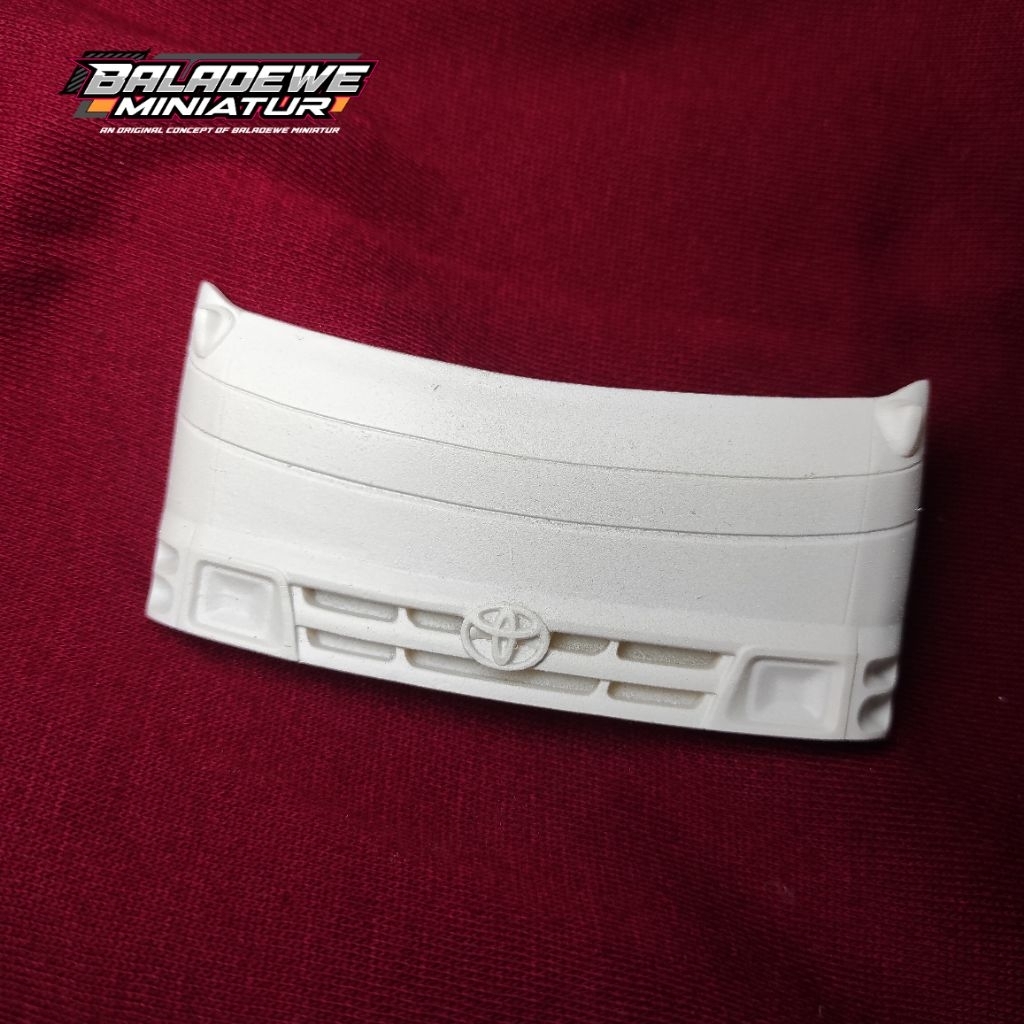 Skala Truk Plastik Face Toyota Dyna OLD Untuk Modif Miniatur
