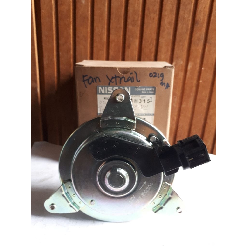 MOTOR FAN/DINAMO KIPAS RADIATOR,AC UNTUK MOBIL NISSAN XTRAIL (SOKET 4)