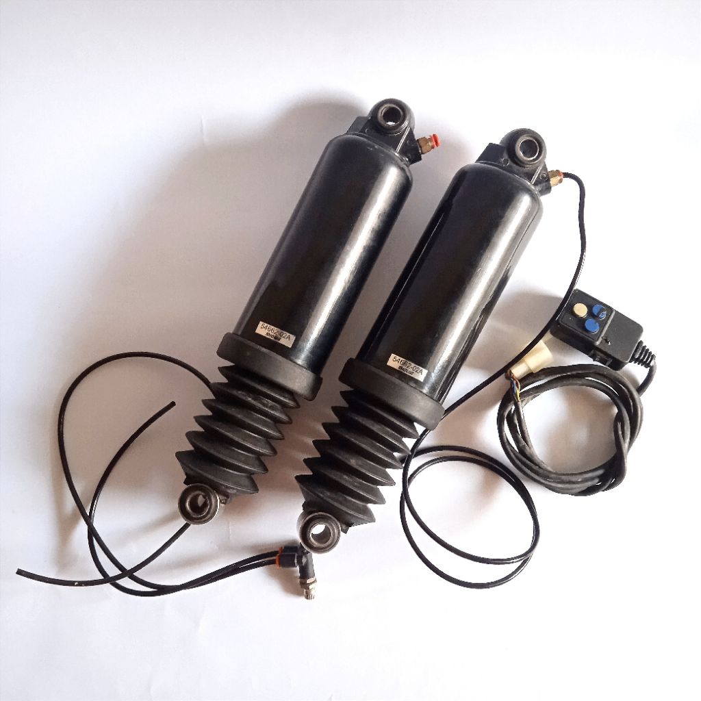 Part Harley Davidson SHOWA SERIE 54662 - 02A SHOCK SUSPENSION Second