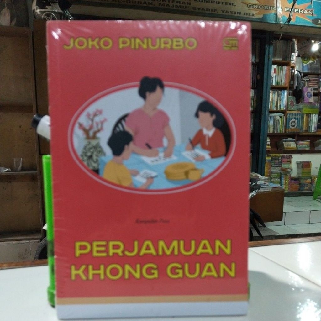 novel Kumpulan Puisi Gramedia Perjamuan Khong Guan : Joko Pinurbo