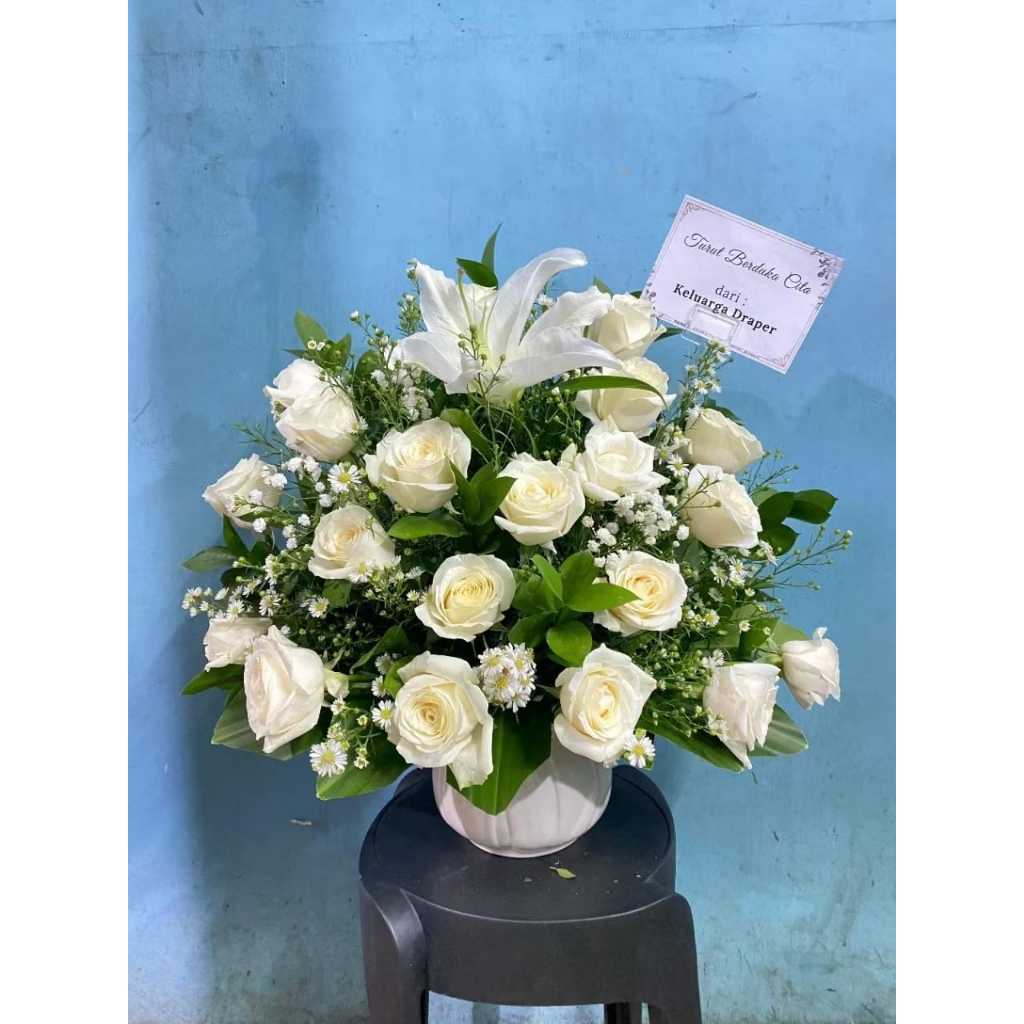 BUNGA MEJA | RANGKAIAN BUNGA SEGAR | RANGKAIAN BUNGA MAWAR PUTIH