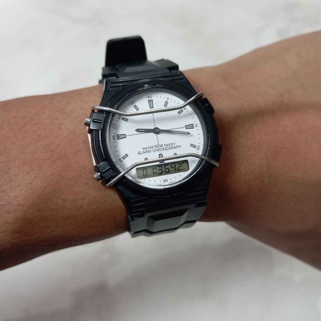 Jam Tangan Vintage Casio Anadigi AW 5 Pria Wanita Second Bekas