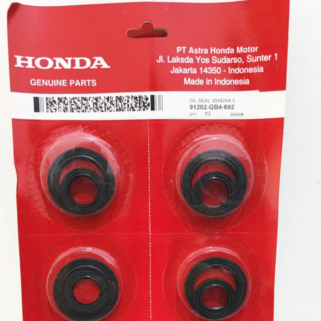 SEAL MAGNET GRAND "GB4" SIL MAGNET GRAND - HARGA 1 SET OIL SEAL GRAND (R)